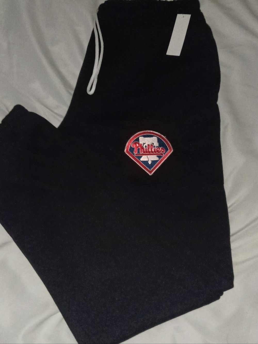 Philadelphia Phillies Men's Athletic Joggers Sweatpants NWT.... embroidered team